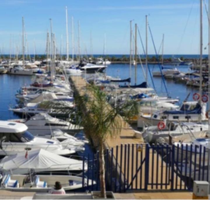 Habitacion Avilena Tropical En Aguadulce Almería Exterior foto